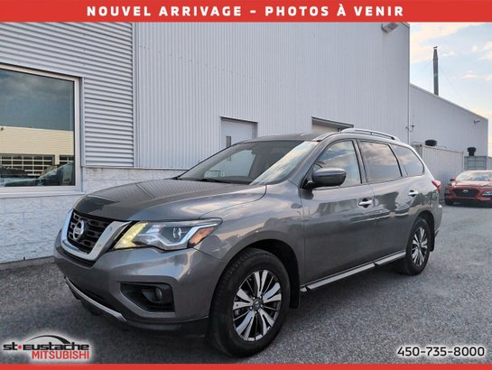 Nissan Pathfinder SV Technologie 4x4-7 passagers-bluetooth-gps-sièges chauffants 2018 Gris