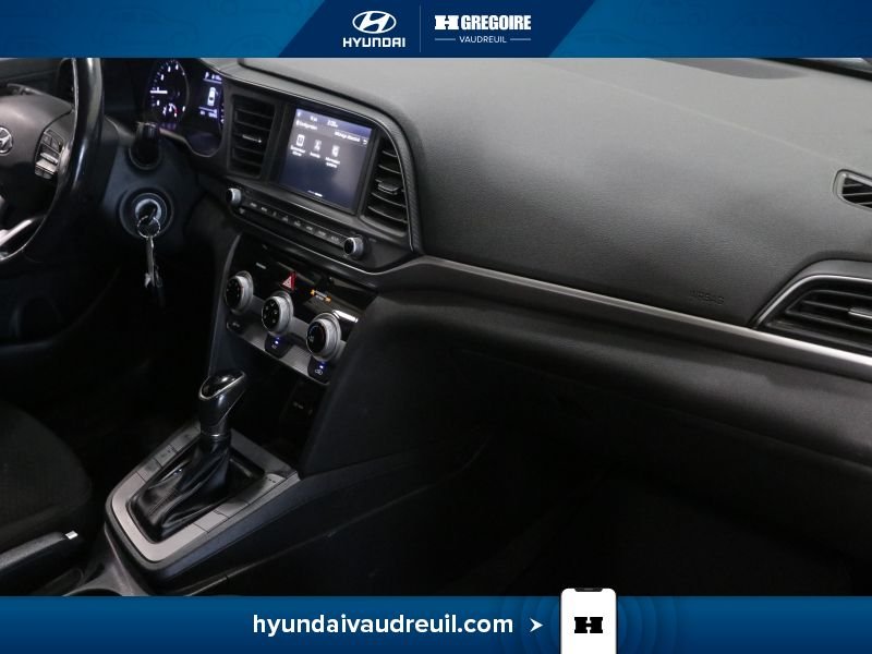 2019 Hyundai Elantra Grey Blainville - photo #31