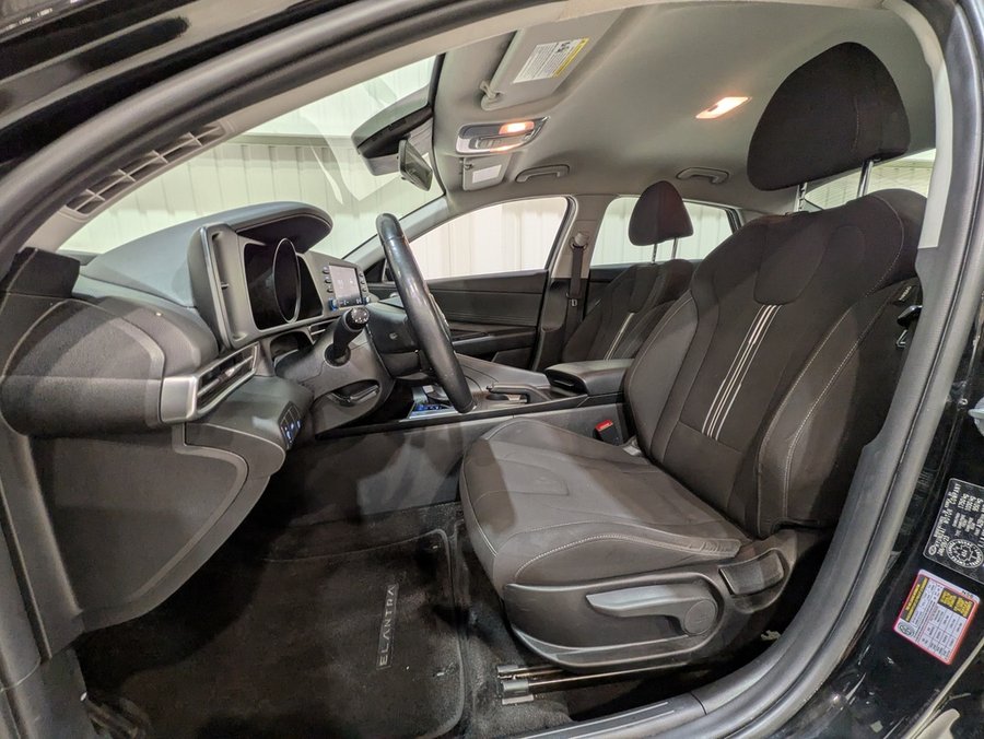 Hyundai Elantra Preferred IVT 2023 Noir