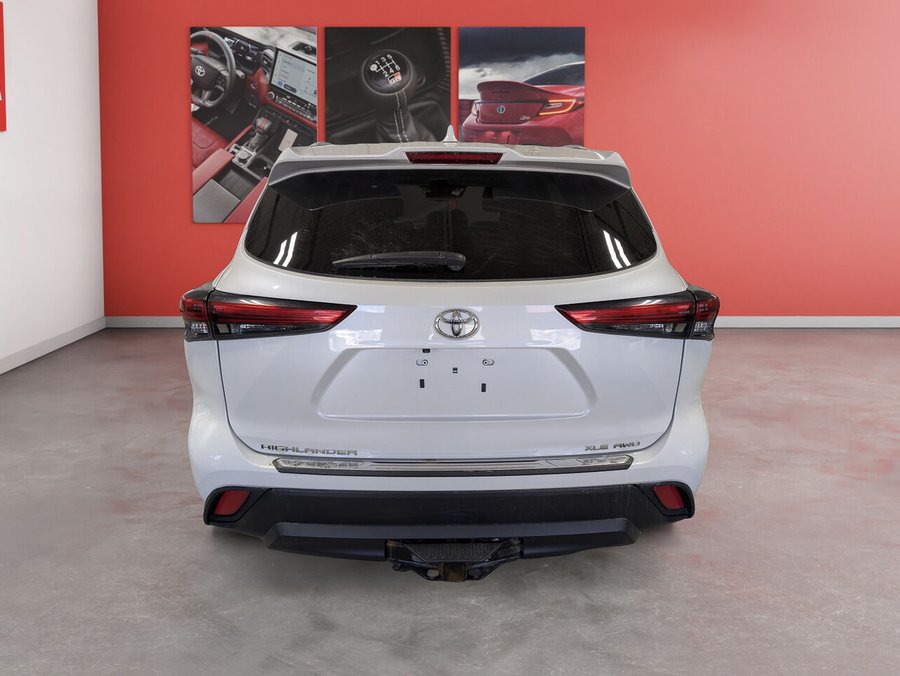 Toyota Highlander 2023 2023 Frisson glacé nacré