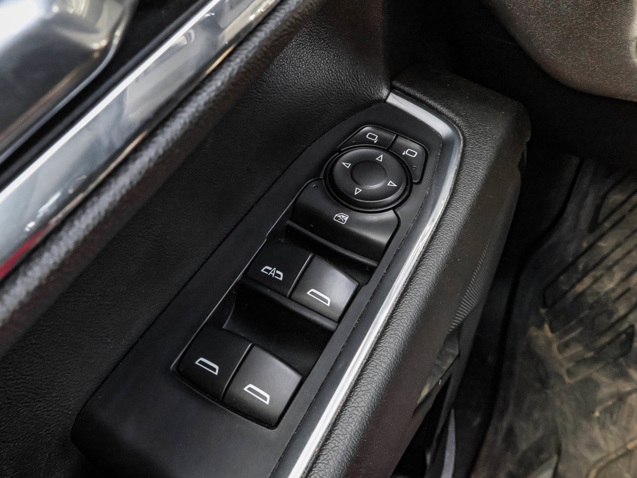 2024 GMC Sierra 1500 4WD Crew Cab 147 Elevation Black Sherwood Park - photo #18