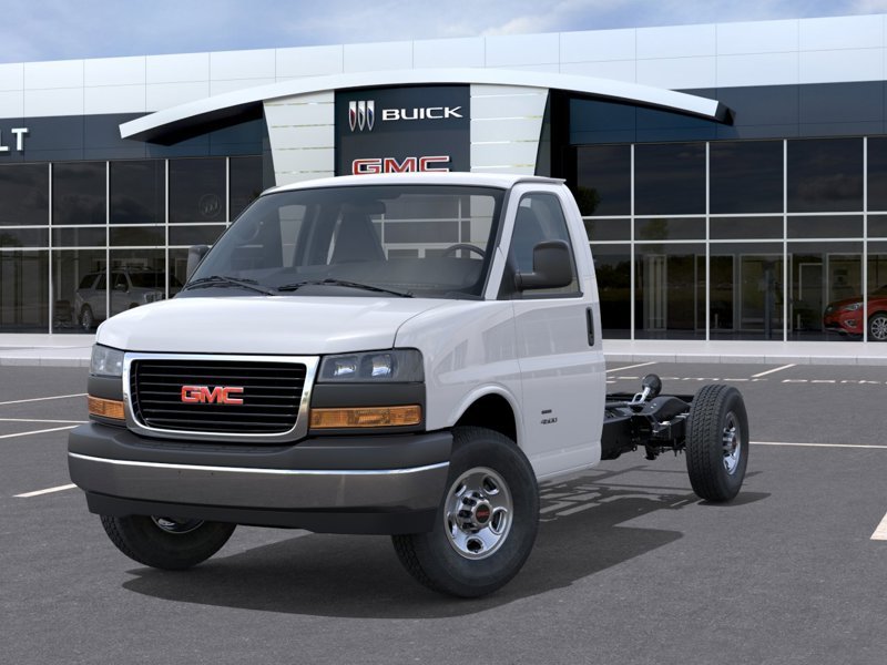 GMC Fourgonnette commerciale tronquée Savana 3500 fourgonnette 159 po 2026 BLANC SOMMET Sherbrooke - photo #5