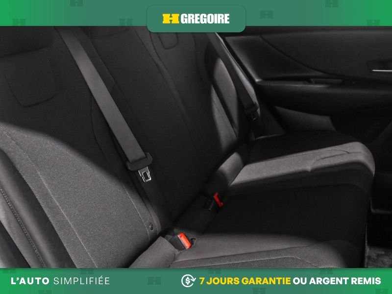 2022 Hyundai Elantra White Saint-Eustache - photo #27