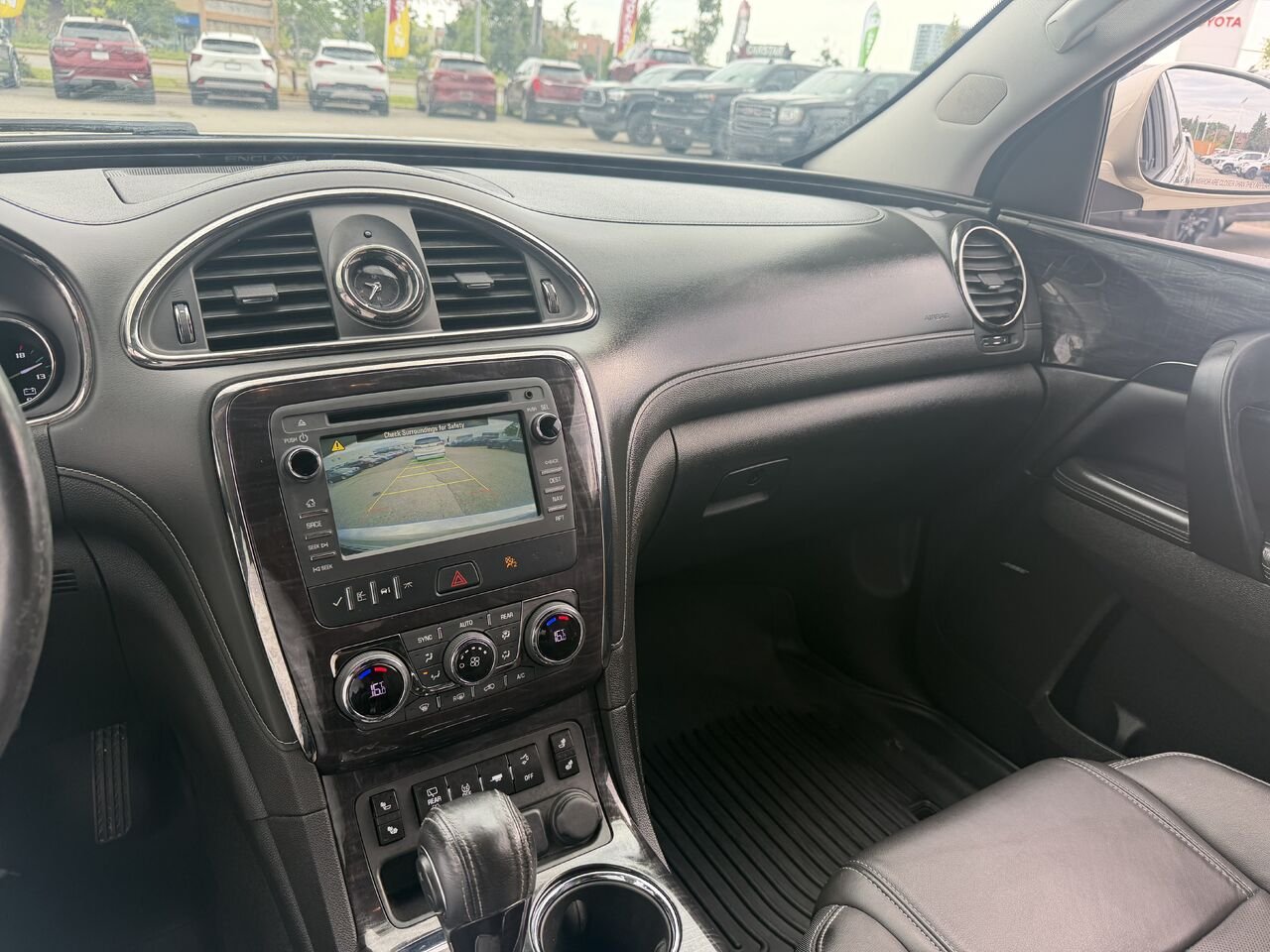 2017 BUICK ENCLAVE 4 portes à TI, Cuir Beige Ottawa & Gatineau - photo #6