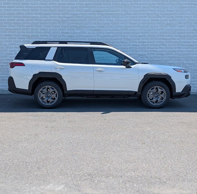 2026 SUBARU Outback TOURING Crystal White Pearl
