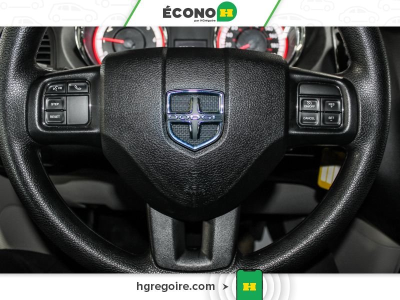 Dodge GR Caravan 2018 Argent Laval - photo #17