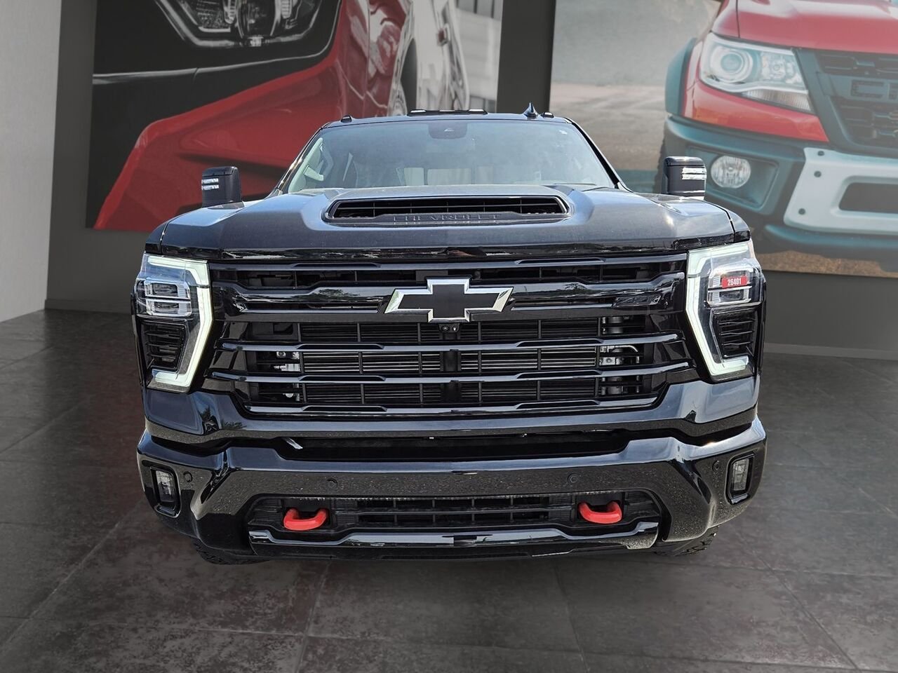 Chevrolet Silverado 2500HD LTZ cabine multiplace 4RM 159 po 2026 NOIR Saint-Hyacinthe - photo #1