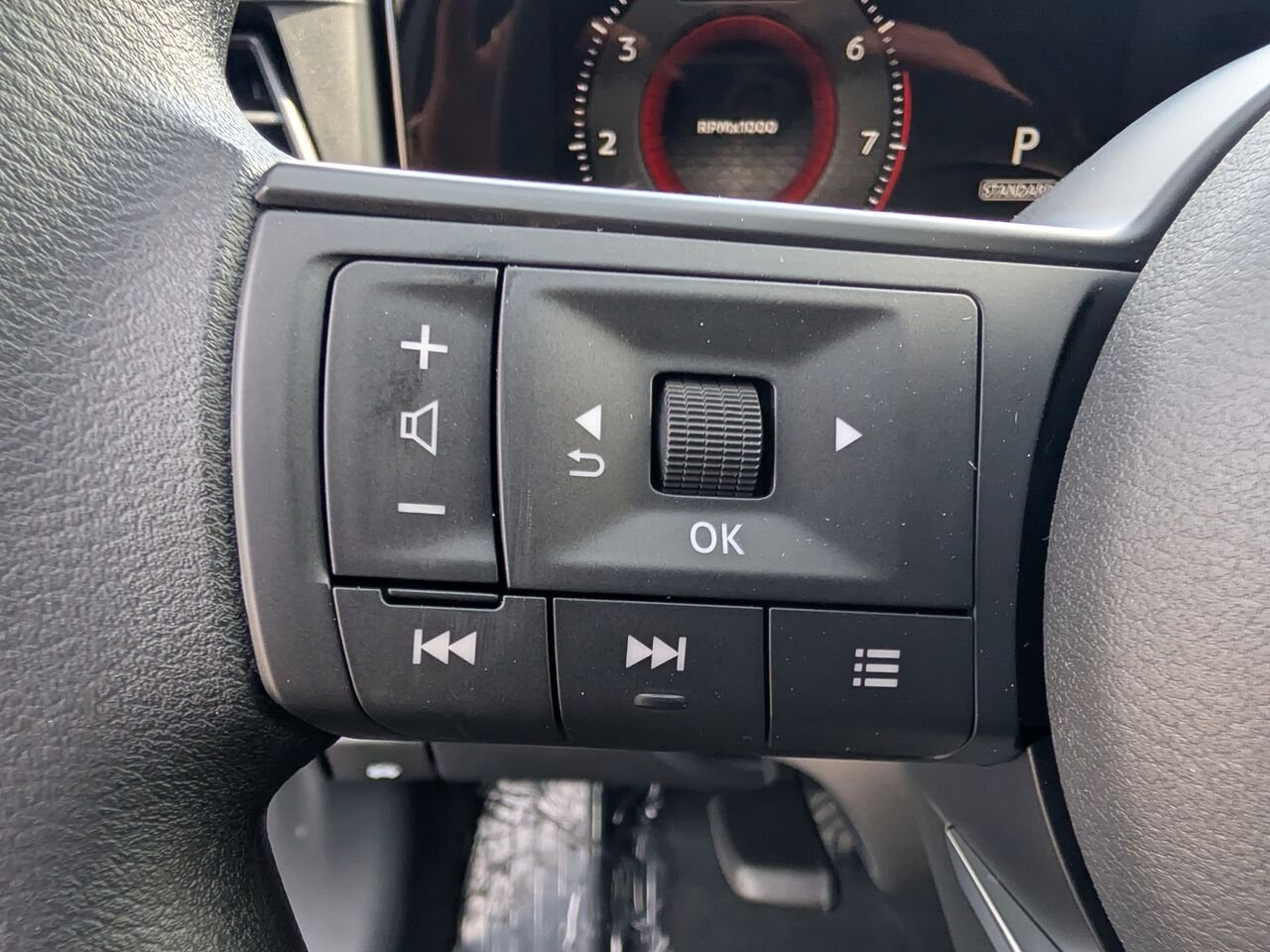 NISSAN Kicks KICKS S 2026 Gris poudre métallisé Châteauguay - photo #19