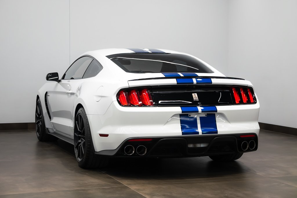 2016 Ford Mustang 2dr Fastback Shelby GT350 Delivery KM ! White Kirkland - photo #5