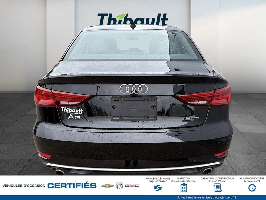 AUDI A3 Komfort 45 TFSI quattro 2019 Noir