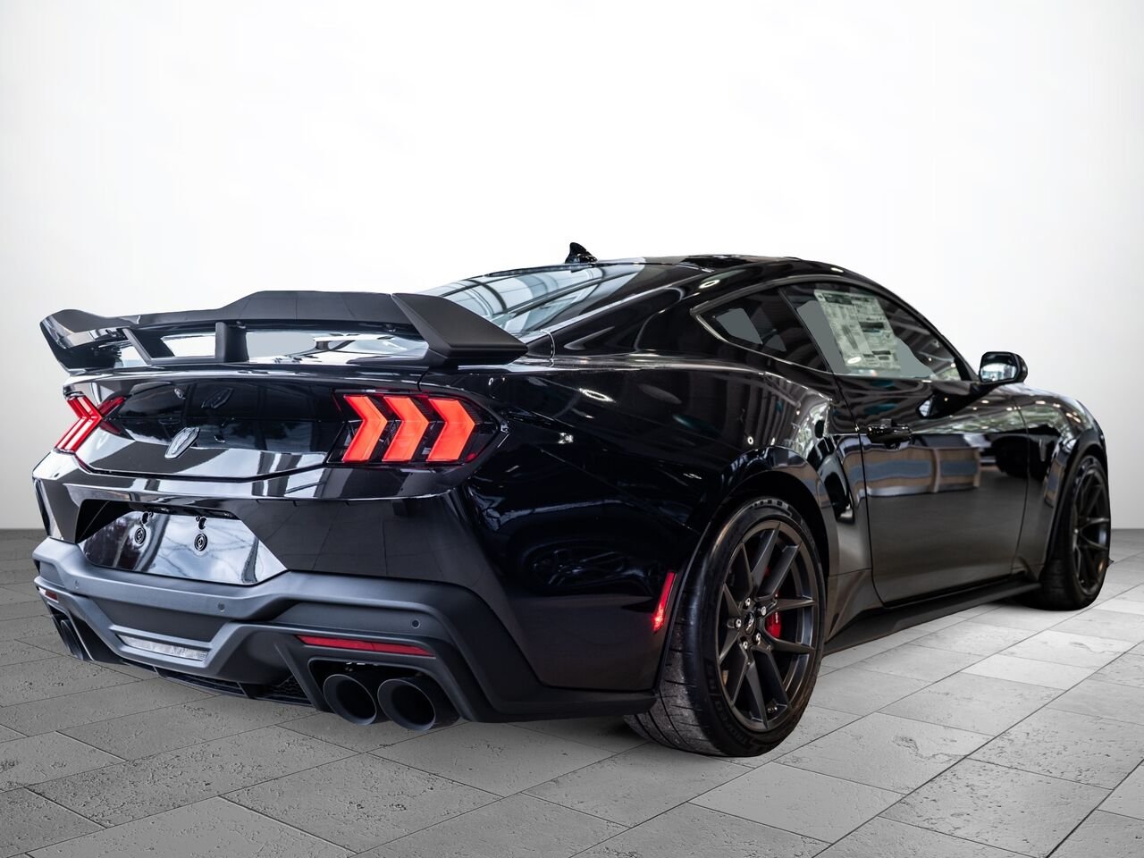 2026 Ford Mustang Shadow Black Sainte-Julienne - photo #3