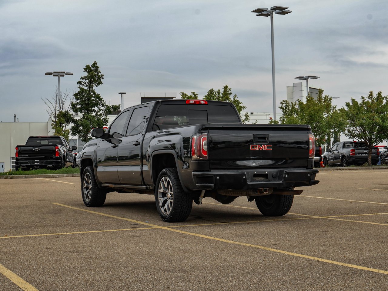 2016 GMC Sierra 1500 4WD Crew Cab 143.5 SLT Black Sherwood Park - photo #5