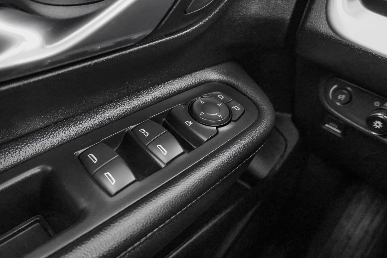 2024 GMC Terrain AWD 4dr SLE Black Sherwood Park - photo #28