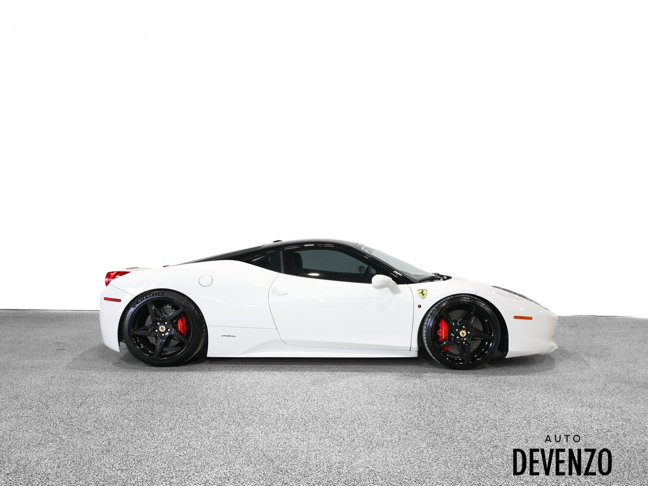 Ferrari 458 Italia 2011 Blanc Saint-Eustache - photo #2