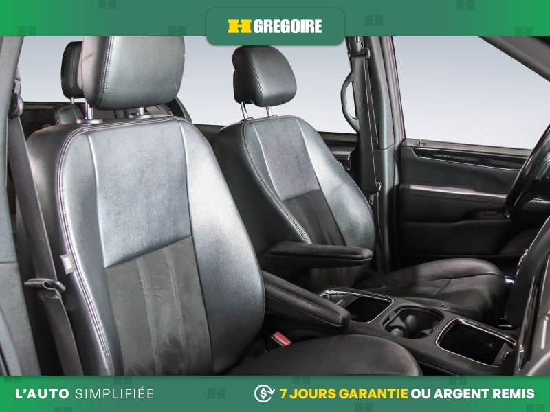Dodge GR Caravan 821265 | Premium Plus AUTO A/C MAGS CUIR CAM RECUL BLUETOOT 2020 Gris Laval - photo #31