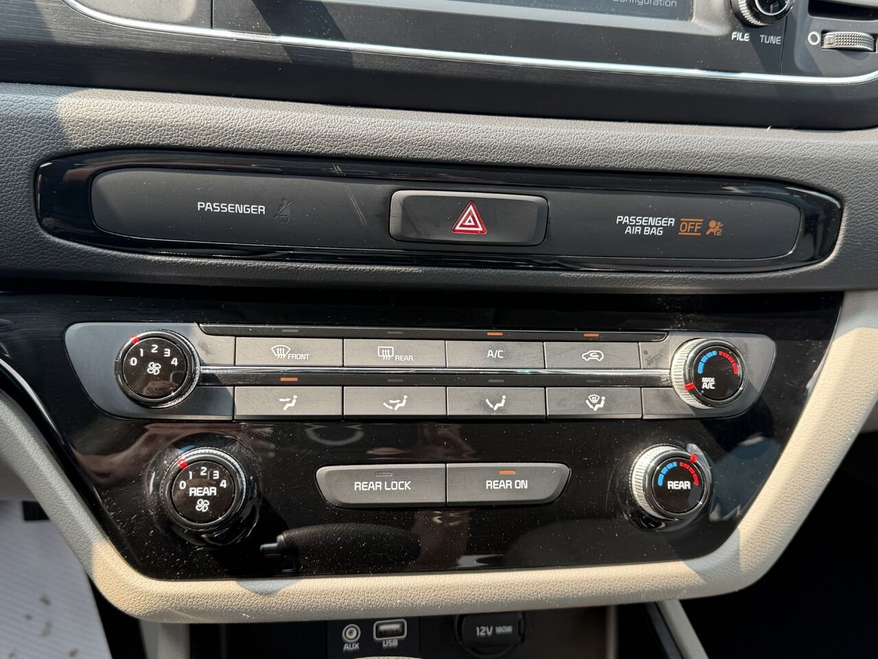 2019 Kia Sedona Black Ste-Marie - photo #17