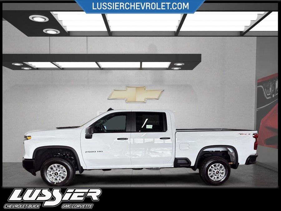 Chevrolet Silverado 2500HD WT cabine multiplace 4RM 159 po 2026 Blanc sommet