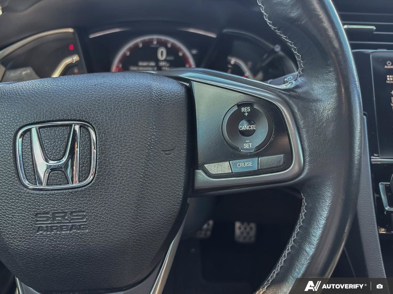 2018 Honda Civic Hatchback SHHFK7G47JU303901 Black Mirabel - photo #18