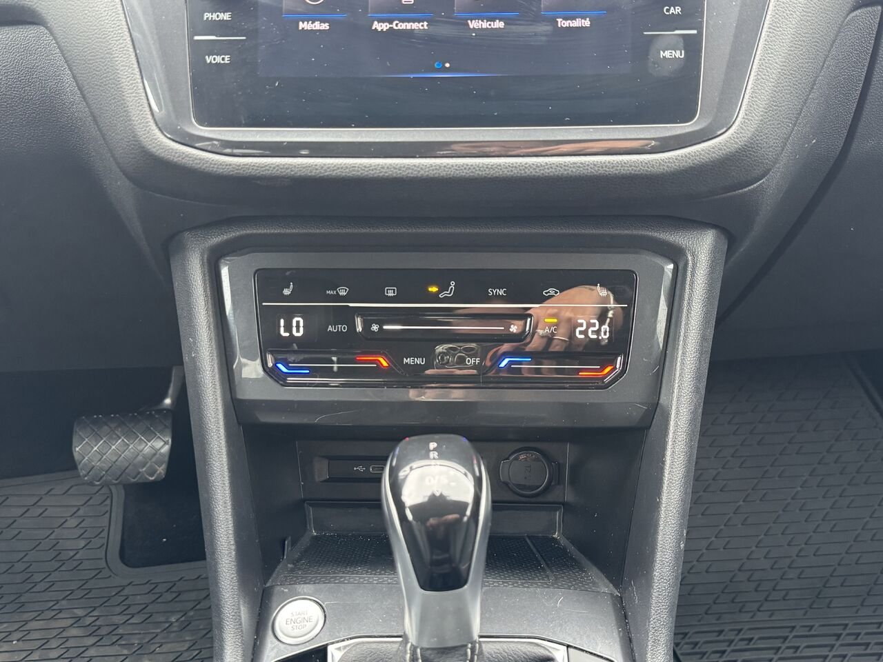 Volkswagen Tiguan 7 PASSAGERS 2022 Blanc Granby - photo #26