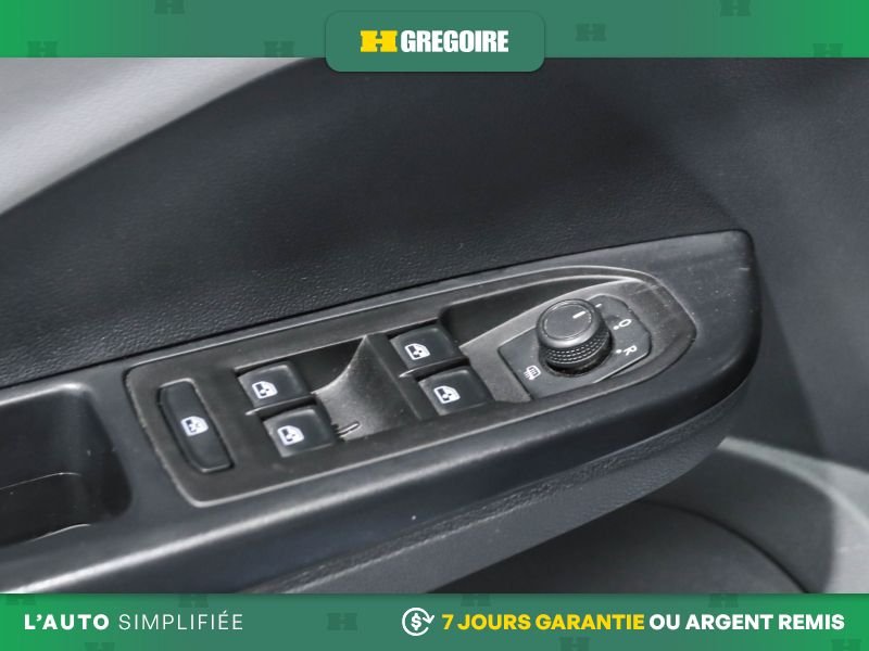 Volkswagen Taos 2024 Argent Blainville - photo #15