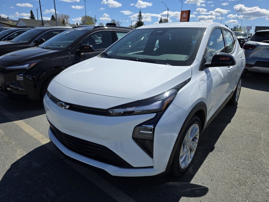 2027 Chevrolet Bolt 2027 Summit White