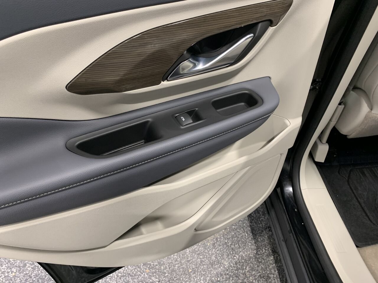 GMC Terrain DENALI TERRAIN DENALI 2023 Noir Châteauguay - photo #22