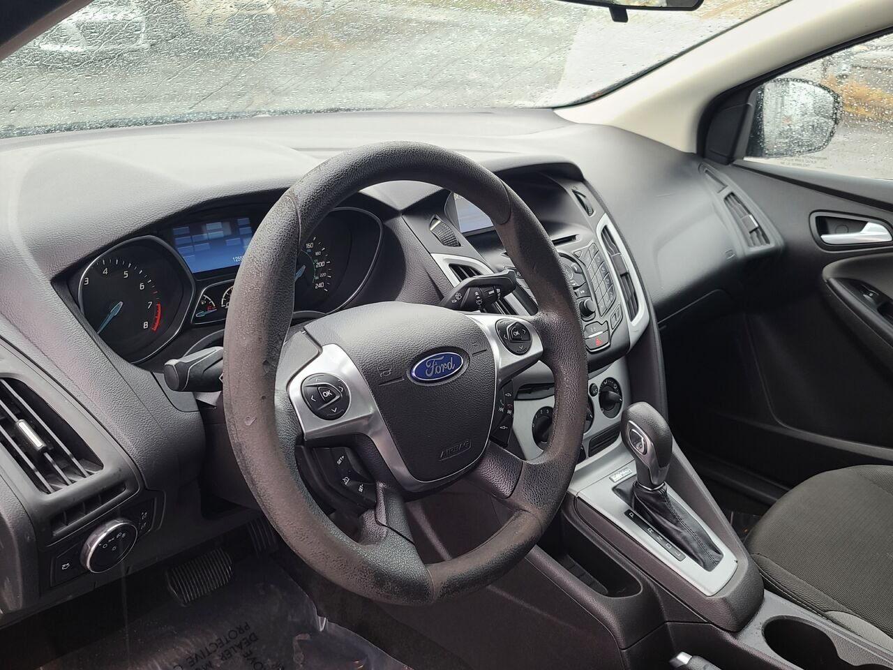 2013 Ford Focus Grey  - photo #10