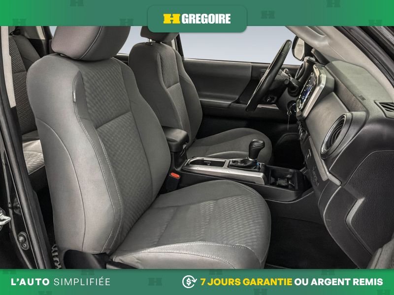 Toyota Tacoma 821853 | SR5 4x4 Double Cab Auto 2022 Noir Laval - photo #27
