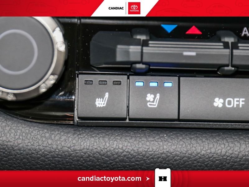 2025 Toyota Tundra White Laval - photo #36
