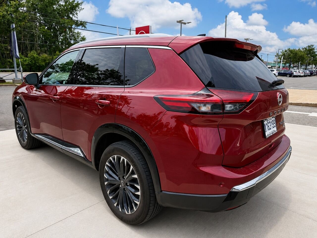2026 NISSAN Rogue ROGUE PLATINE Scarlet Ember Tintcoat Châteauguay - photo #2