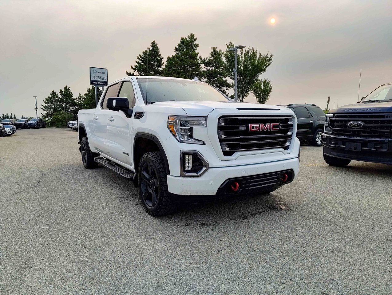 2019 GMC Sierra 1500 4WD Crew Cab 157 AT4 White Sherwood Park - photo #2