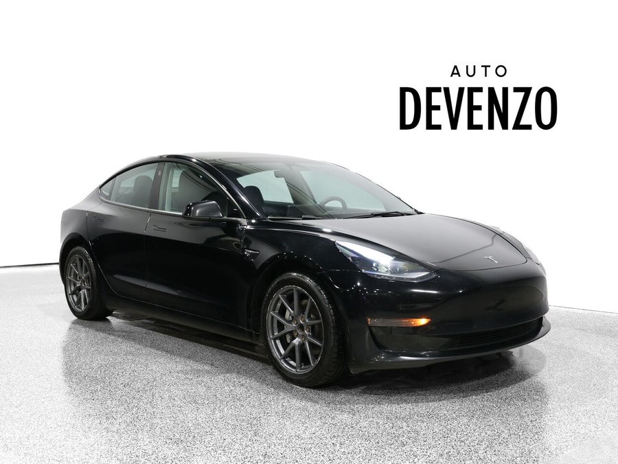 2022 Tesla Model 3 Standard Range RWD 2022 Black