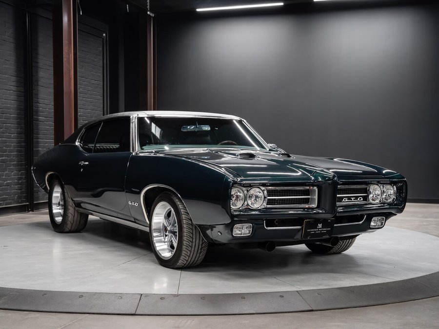 1969 Pontiac GTO 1969 Green