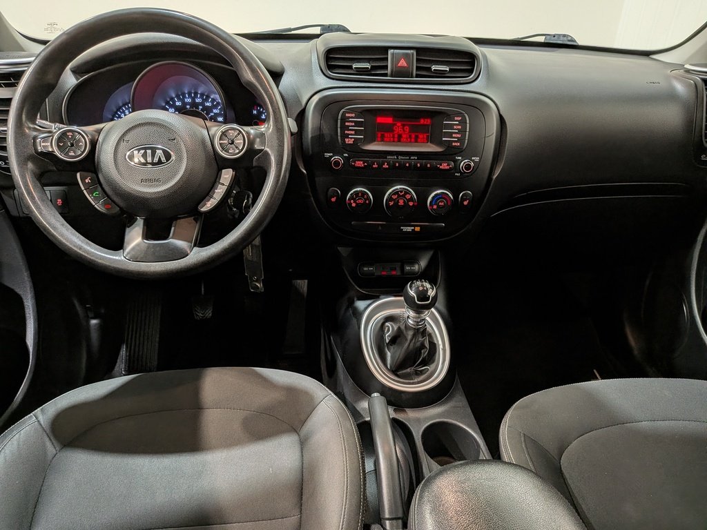 2015 Kia Soul 5dr Wgn Manual LX White Val-David - photo #23
