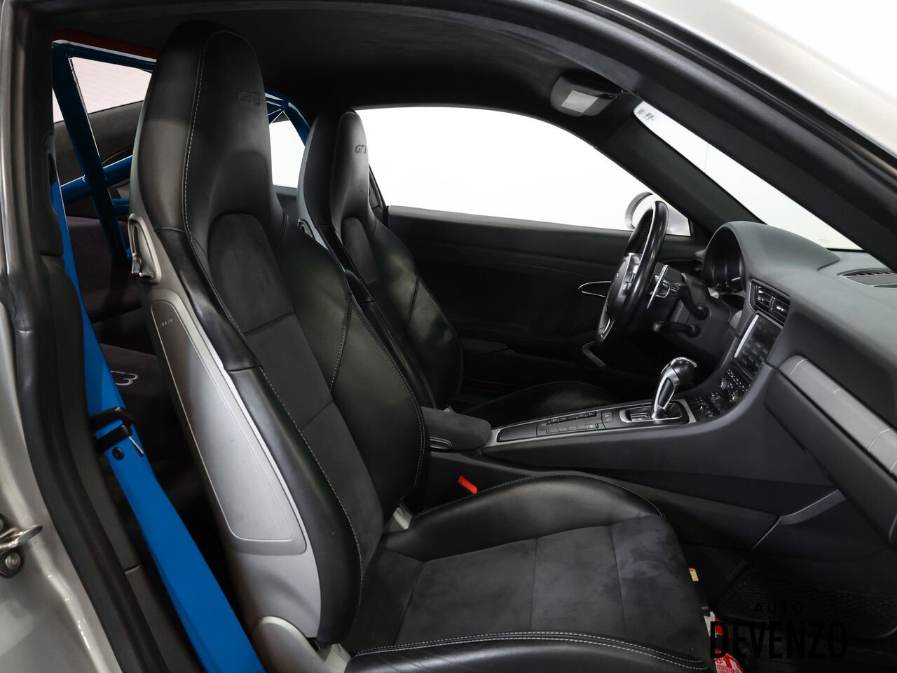 2015 Porsche 911 Grey Saint-Eustache - photo #9