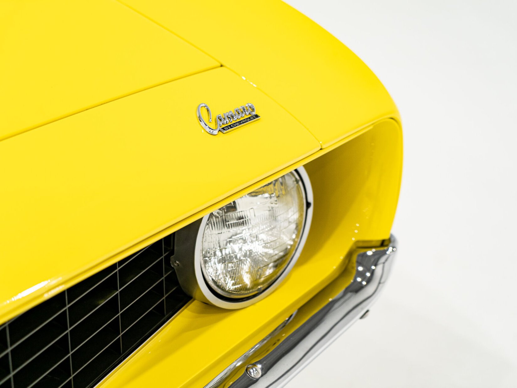 Chevrolet Camaro SS **PRIX EN USD** With factory A/C 1969 Jaune Montréal - photo #4