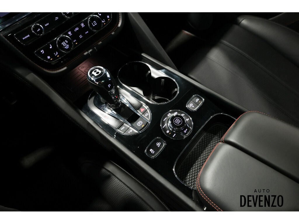 Bentley Bentayga 2021 Noir Saint-Eustache - photo #28