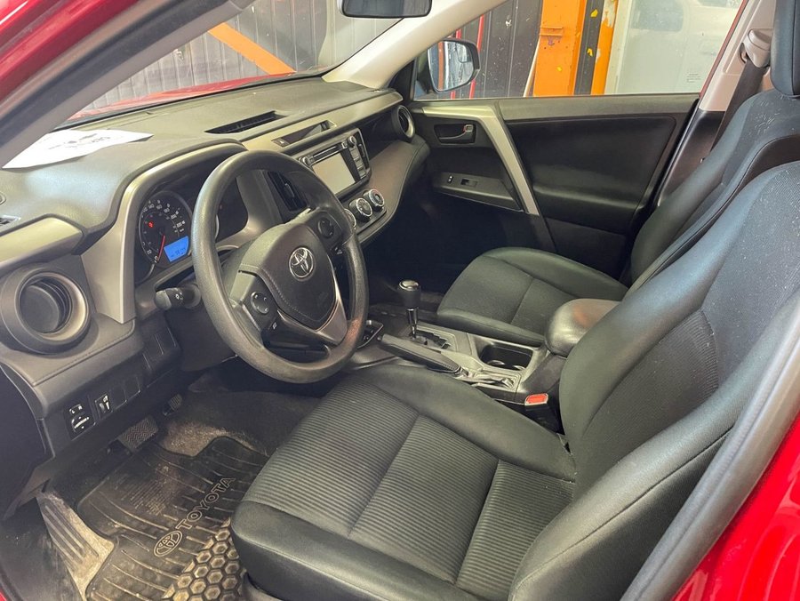 Toyota RAV4 2016 2016 Rouge