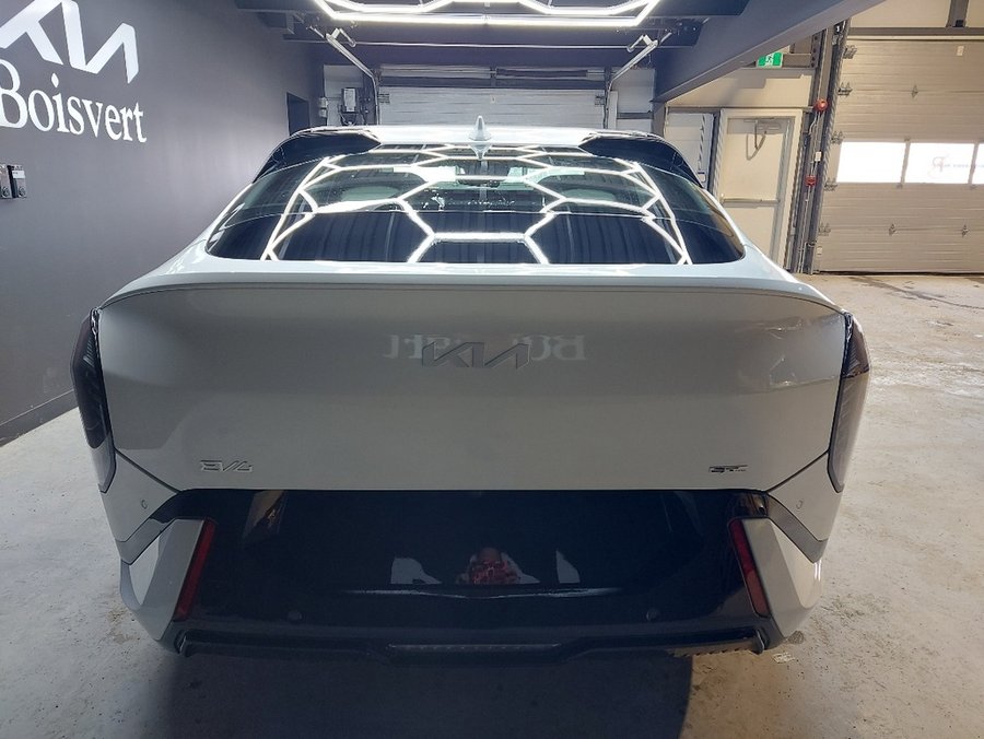 2026 Kia EV4 2026 Snow White Pearl