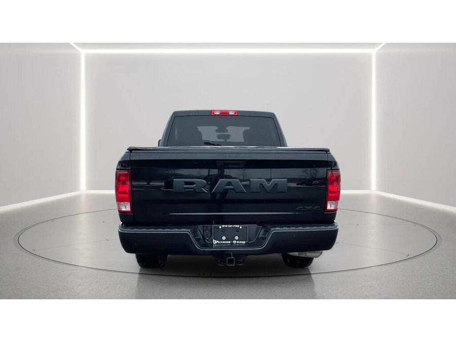 Ram 1500 Classic 2023 2023 Brun