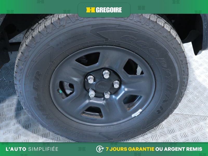 Jeep Wrangler 2023 Jaune Laval - photo #20
