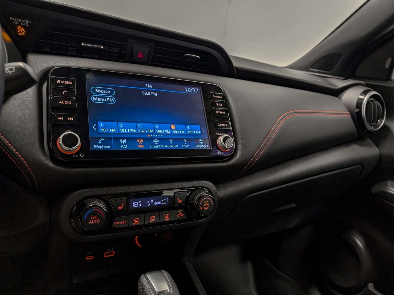 Nissan KICKS SR Cuir Volant et Sièges Chauffants 2023 Rouge Sherbrooke - photo #11