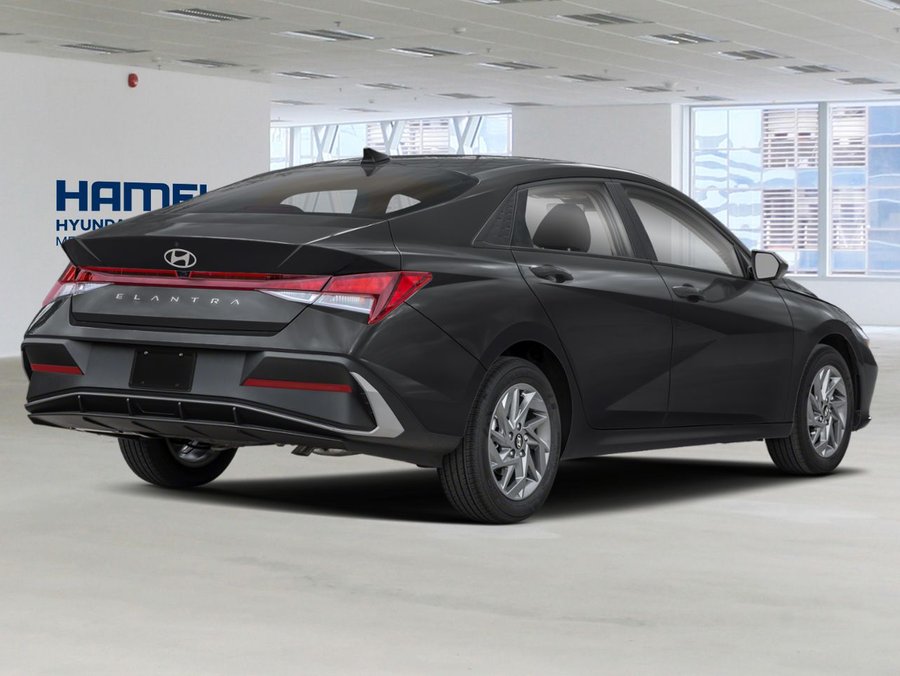 2026 HYUNDAI Elantra 2026 Abyss Black