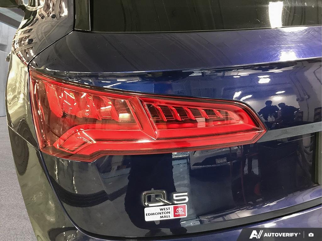 2018 Audi Q5 2600853A | Progressiv Blue Edmonton - photo #10