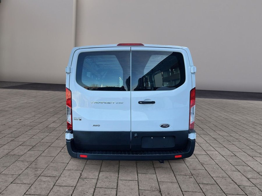 Ford Transit fourgon utilitaire 2024 2024 Blanc