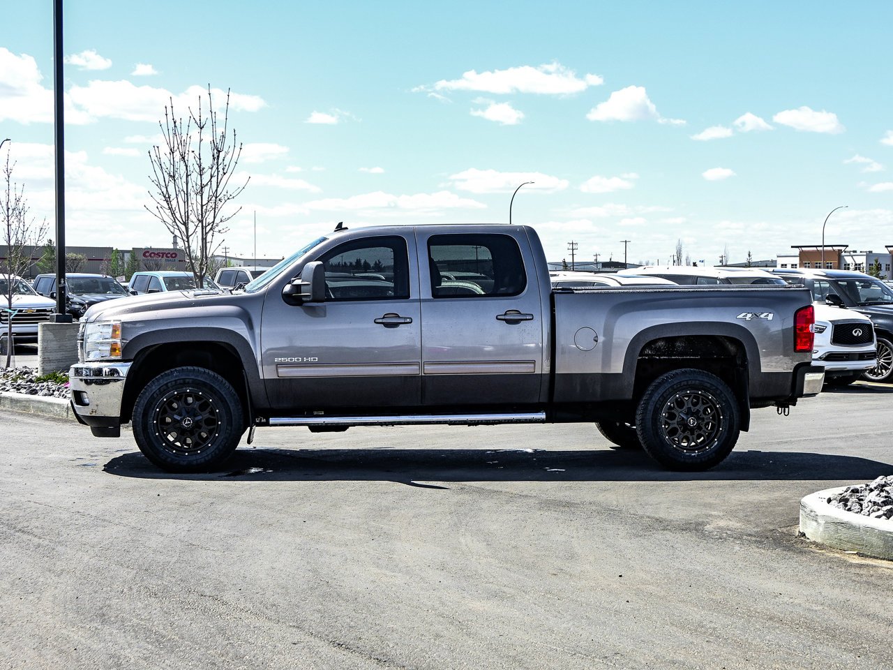 2013 Chevrolet Silverado 2500HD 4WD Crew Cab 153 LTZ Brown Sherwood Park - photo #10
