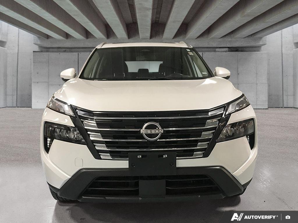 2024 Nissan Rogue 264010 | SV Moonroof White Edmonton - photo #1