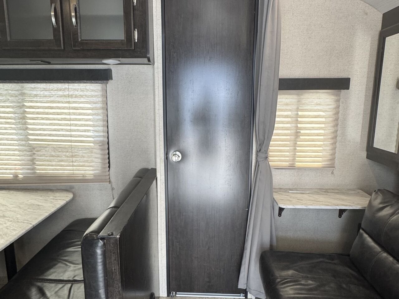 2019 COACHMEN NORTHERN SPIRIT 2342B White Granby - photo #22