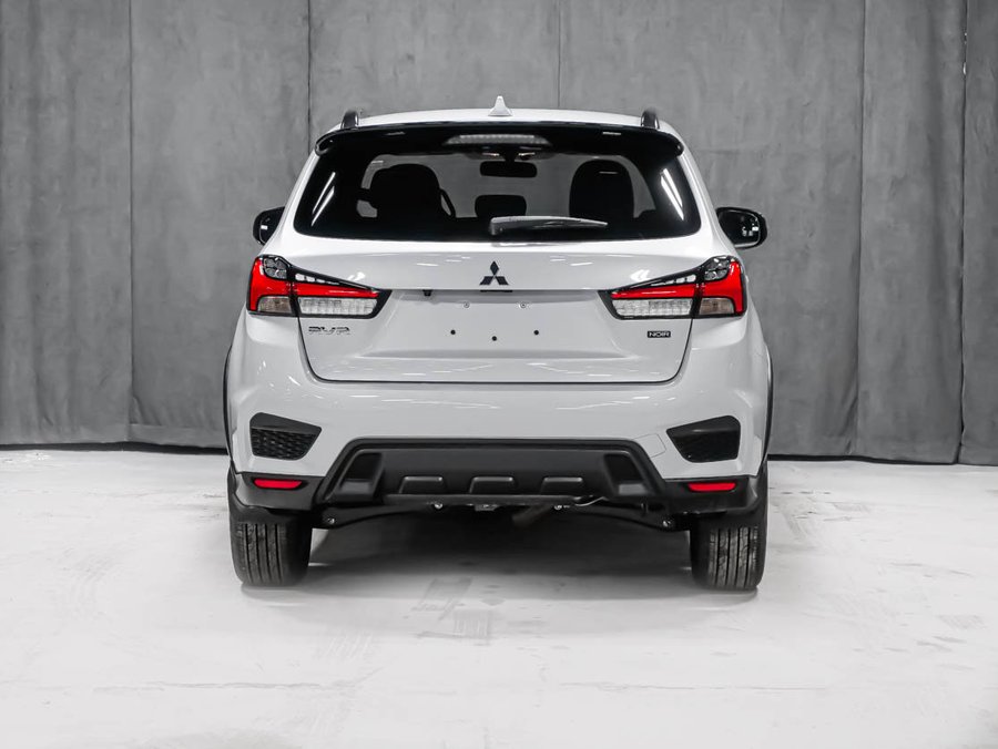 2026 Mitsubishi RVR NOIR White Diamond