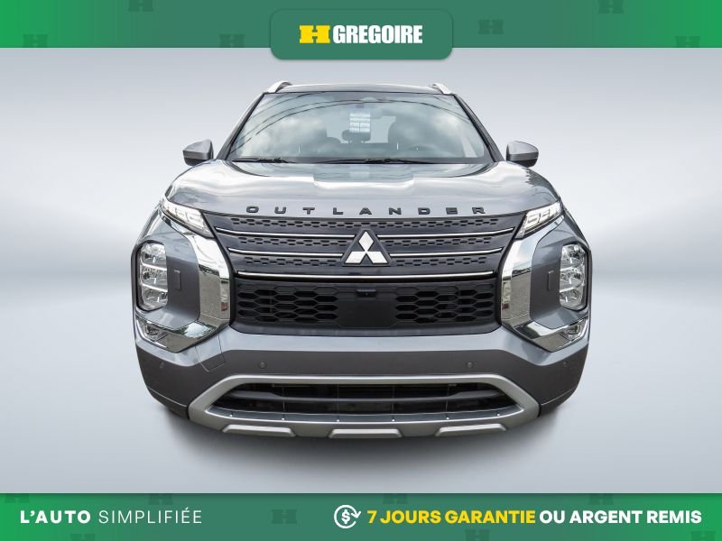 2023 Mitsubishi Outlander Grey Blainville - photo #1